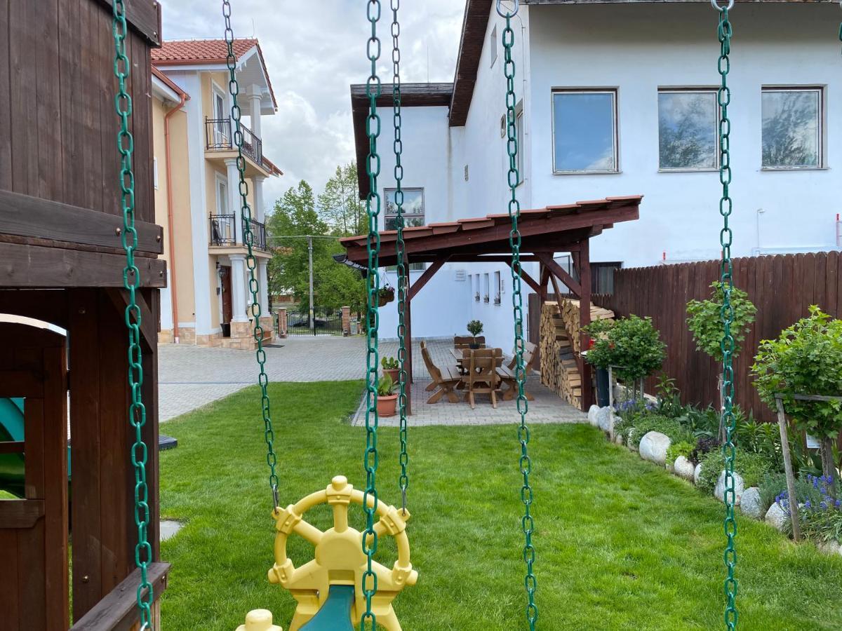 Villa Butterfly Nová Lesná Esterno foto